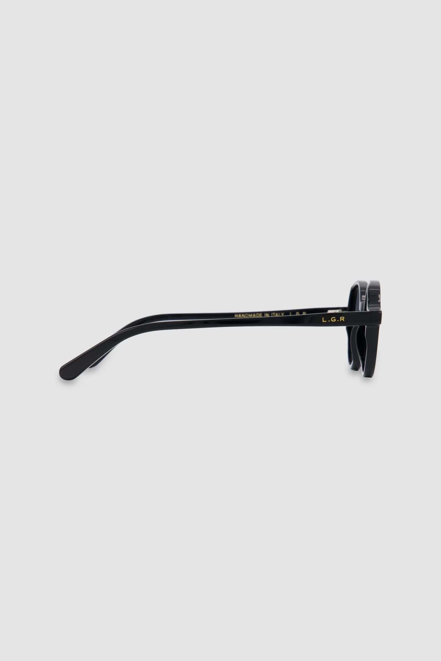 L.G.R Black/Blue Photochromic 46' Reunion Sunglasses - Image 3